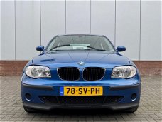 BMW 1-serie - 118i Business Line | Aut | Trekhaak |