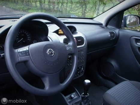 Opel Corsa - 1.2-16V Enjoy (Bj 2004') Airco / 121.784 KM NAP - 1
