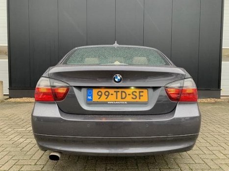 BMW 3-serie - 320I M-SPORT LEDER/NAVI/19'LMV/NAP/ORGNL/ZR MOOI - 1