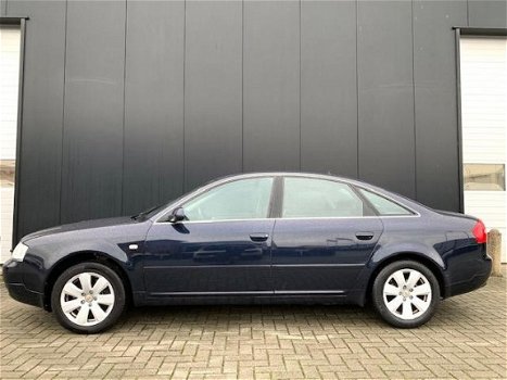 Audi A6 - 2.4 V6 AUT/YOUNGTIMER/LEER/NAVI/NAP/ZR MOOI - 1