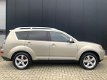 Mitsubishi Outlander - 2.0 DI-D 2008 7PERS/4X4/17'LMV/NAP - 1 - Thumbnail