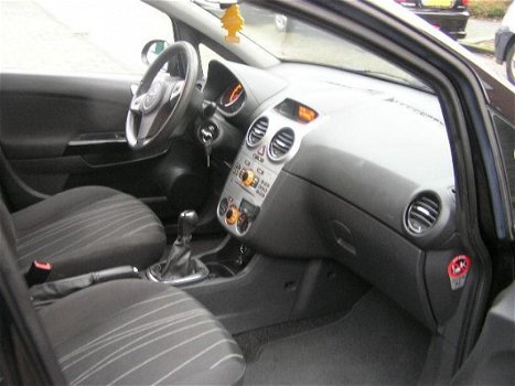 Opel Corsa - 1.2-16V Enjoy 140d km nap airco sturbekr APK - 1