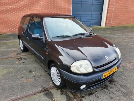 Renault Clio - 1.4-16V Si - 1