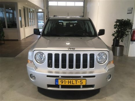 Jeep Patriot - 2.4 170PK 4WD NL-auto 88dkm - 1