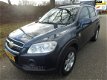 Chevrolet Captiva - 2.4i Style 2WD 1 eigen. dealer auto 7 pers, - 1 - Thumbnail