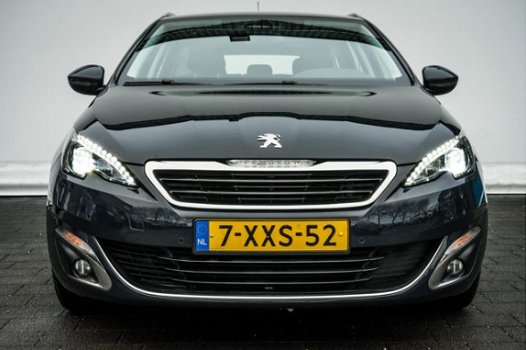 Peugeot 308 SW - 1.2 e-THP 130pk Aut. Allure Trekhaak/ Led koplampen/ Climate control/ Sportstoelen/ - 1