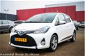 Toyota Yaris - 1.5 Hybrid Aspiration AUTOMAAT | NAVI | - 1 - Thumbnail