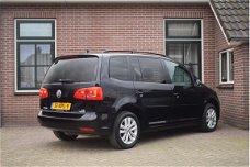 Volkswagen Touran - 1.2 TSI 105pk H6 Comfortline BlueMotion 7pers. Ecc Pdc Navigatie