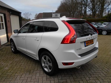 Volvo XC60 - 2.0T 203pk Automaat Xenon Navigatie Trekhaak - 1