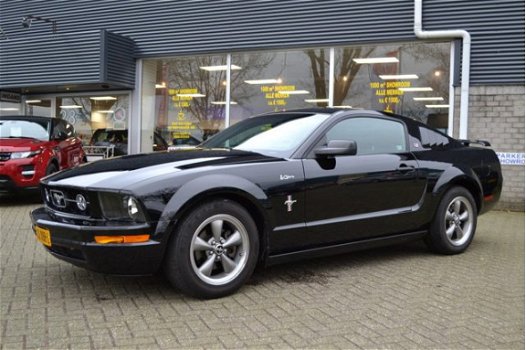 Ford Mustang - USA 4.0 V6 AIRCO / CRUISE / HANDBAK / RIJKLAAR - 1