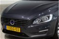 Volvo V60 - T3 Winterline Navigatie Stoelverwarming 150pk - 1 - Thumbnail