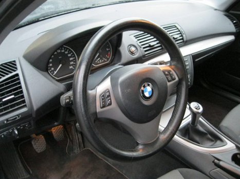 BMW 1-serie - 116i High Executive Airco YOUNGTIMER - 1