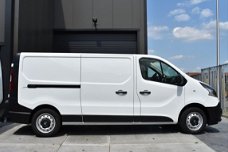 Renault Trafic - dCi 125pk L2H1 Work Edition Betimmering / Navi/ Sensoren achter / Bluetooth / cruis