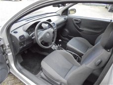 Opel Corsa - 1.0-12V Comfort Radio/CD