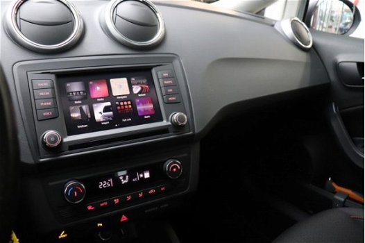 Seat Ibiza - 1.4 EcoTSI FR Connect 150PK | NIEUW BINNEN | Stoelverwarming | sound | Navigatie | Clim - 1