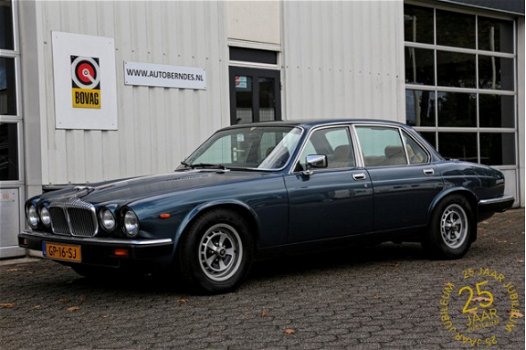 Daimler Double Six - 5.3 12 Cilinder Series III VandenPlas Automaat*NL-Auto*1ste Eigenaar*Nieuwe APK - 1