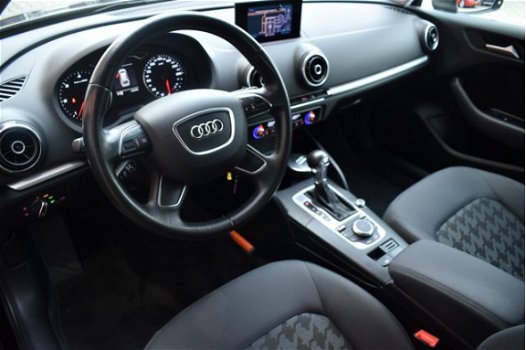 Audi A3 Sportback - 1.6 TDI Automaat Pro Line Navi/Xenon - 1