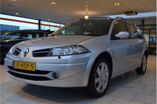 Renault Mégane Grand Tour - 1.6-16V Tech Line, Pano, Xenon, Navi, Keyless, Half Leder, Pdc, Clima, C - 1