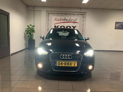 Audi A1 - 1.4 TFSI Attraction * Xenon / Led / Stoelverwarming - 1