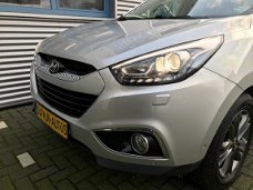 Hyundai ix35 - 1.6i GDI i-Catcher Full-Opties Leder Navi+Camera Panoramadak Keyless-go