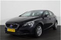 Volvo V40 - 2.0 D4 191pk Business Connect | NAVI | CRUISE | TREKHAAK | ECC | CITY SAFETY - 1 - Thumbnail