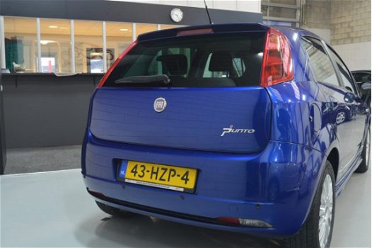 Fiat Grande Punto - 1.4 NeroBianco // AIRCO // PDC // - 1