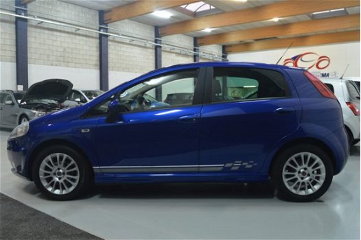 Fiat Grande Punto - 1.4 NeroBianco // AIRCO // PDC // - 1