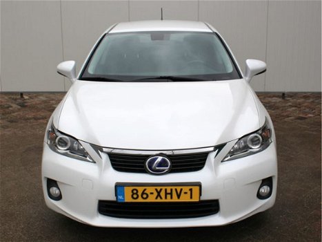 Lexus CT 200h - Business Line Pro FM-Navi Clima Camera - 1