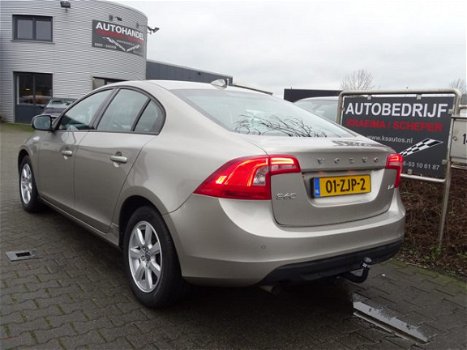 Volvo S60 - 2.0 D4 Kinetic - 1