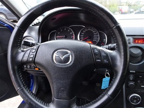 Mazda 6 - 6 2.0i Touring Geregelde airco, licht metalen velgen, trekhaak, cruise controle - 1