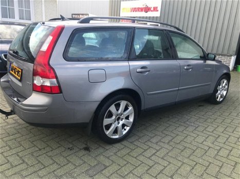 Volvo V50 - 2.0D Elite lees advertentie - 1