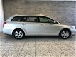 Toyota Avensis Wagon - 2.0 ECC/LM-Velgen/Trekhaak/Stoelverwarming - 1 - Thumbnail