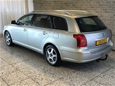 Toyota Avensis Wagon - 2.0 ECC/LM-Velgen/Trekhaak/Stoelverwarming