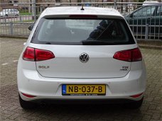 Volkswagen Golf - 1.6 TDI COMFORTLINE /NAVIGATIE / PDC / PARKEERASSISTENT