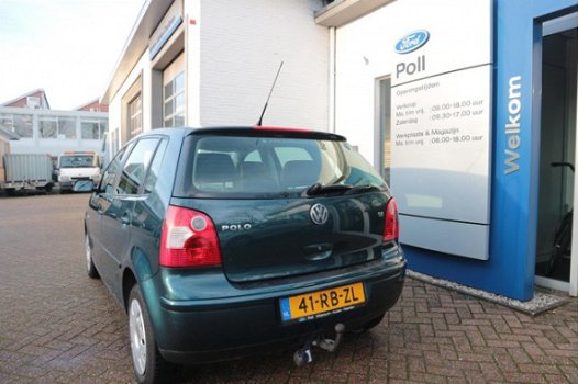 Volkswagen Polo - 1.4i 16v 75pk Dealeronderhouden Trhk 5drs - 1