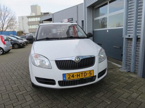 Skoda Fabia - 1.2 5Drs * 97.916KM * NAP * NL AUTO * APK * GARANTIE - 1