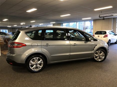 Ford S-Max - EcoBoost 160 Pk Titanium 7-pers, Navigatie, Keyless, Bluetooth, Climate- / Cruise contr - 1