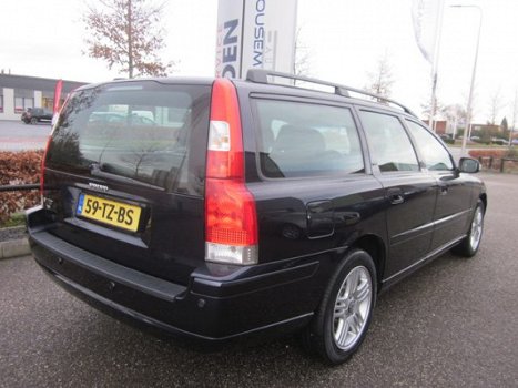 Volvo V70 - 2.4 Edition Leer Eerste eigenaar PDC - 1