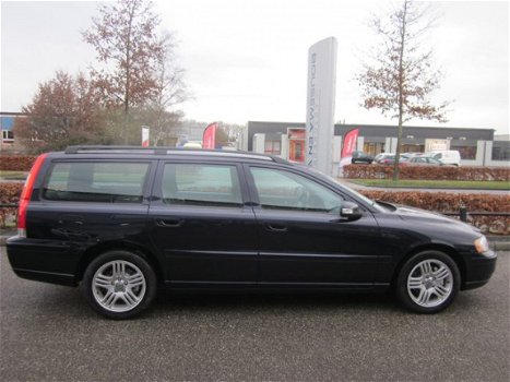 Volvo V70 - 2.4 Edition Leer Eerste eigenaar PDC - 1