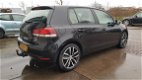 Volkswagen Golf - 2.0 TDI Highline BlueMotion VOL OPTIES, PDC, AUTOMATISCH PARKEREN, CLIMATRONIC - 1 - Thumbnail