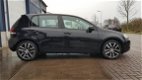 Volkswagen Golf - 2.0 TDI Highline BlueMotion VOL OPTIES, PDC, AUTOMATISCH PARKEREN, CLIMATRONIC - 1 - Thumbnail