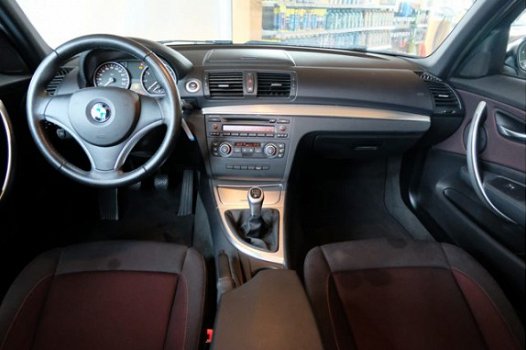 BMW 1-serie - 116i Corporate / SCHUIF-KANTEL / CRUISE / DUBBELE WIELSET / - 1