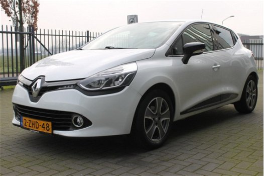 Renault Clio - 1.5 dCi ECO Night&Day / Navigatie / 1e Eigenaar / dealer onderhouden / PDC - 1