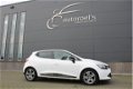 Renault Clio - 1.5 dCi ECO Night&Day / Navigatie / 1e Eigenaar / dealer onderhouden / PDC - 1 - Thumbnail