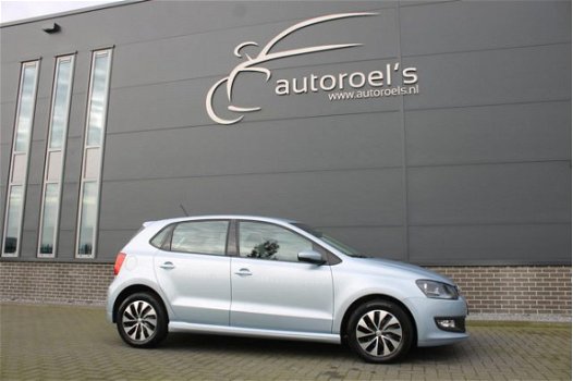 Volkswagen Polo - 1.4 TDI BlueMotion / 75 PK / Navigatie / 1e Eigenaar / VW dealer onderhouden / PDC - 1