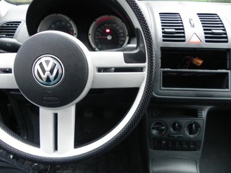 Volkswagen Polo - 1.4-16V Trendline - 1