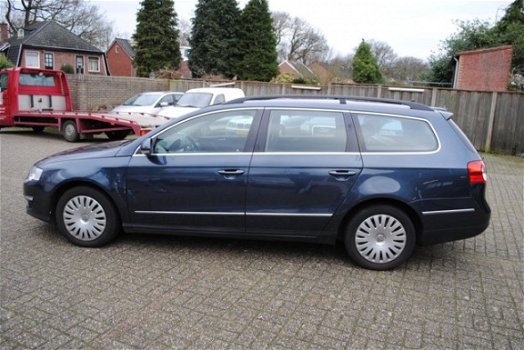 Volkswagen Passat Variant - 2.0 TDI Comfortline Business - 1