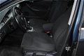 Volkswagen Passat Variant - 2.0 TDI Comfortline Business - 1 - Thumbnail