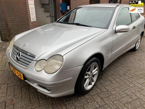 Mercedes-Benz C-klasse Sportcoupé - 180 K - 1