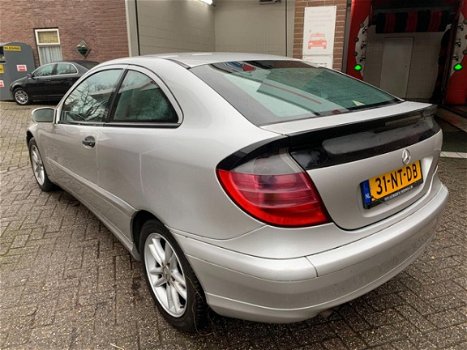 Mercedes-Benz C-klasse Sportcoupé - 180 K - 1